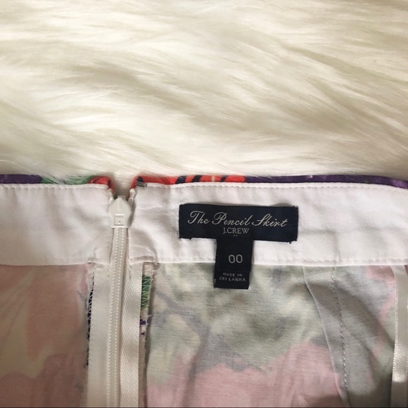 J.Crew Pencil Skirt. - Picture 4 of 5